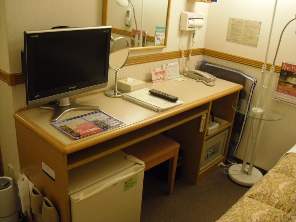 Toyoko Inn Sendai-Eki Nishi-Guchi Chuo Eksteriør billede
