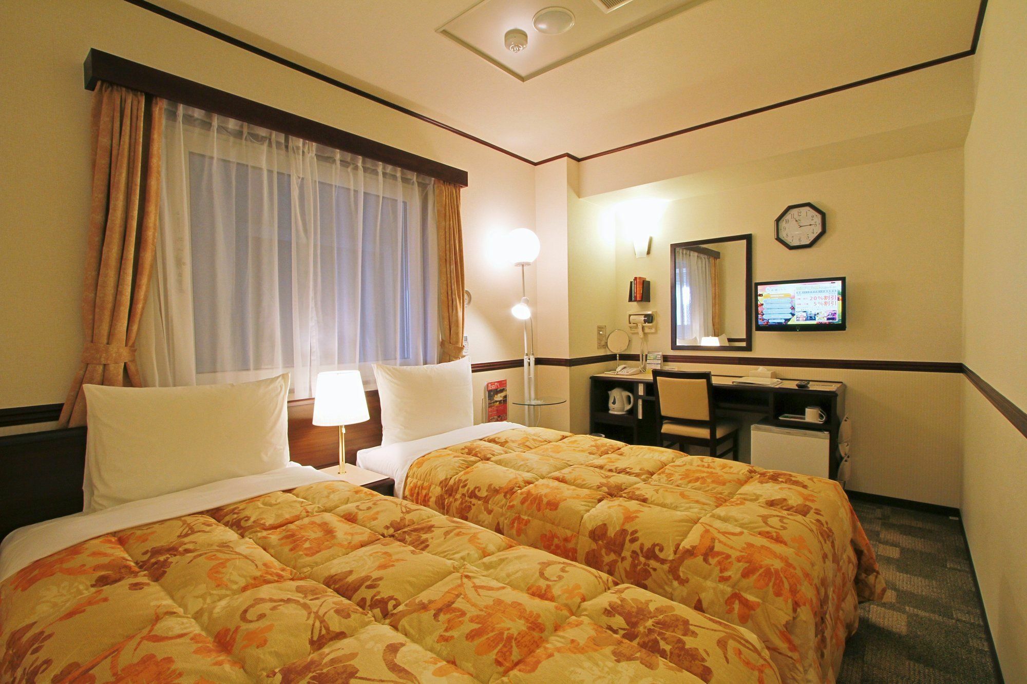 Toyoko Inn Sendai-Eki Nishi-Guchi Chuo Eksteriør billede