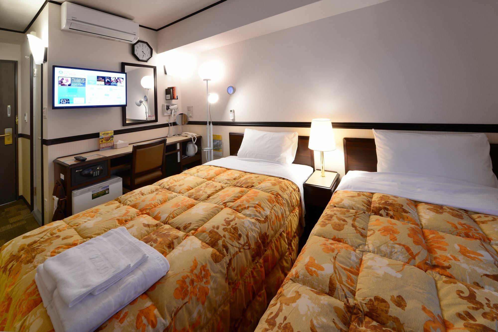 Toyoko Inn Sendai-Eki Nishi-Guchi Chuo Eksteriør billede